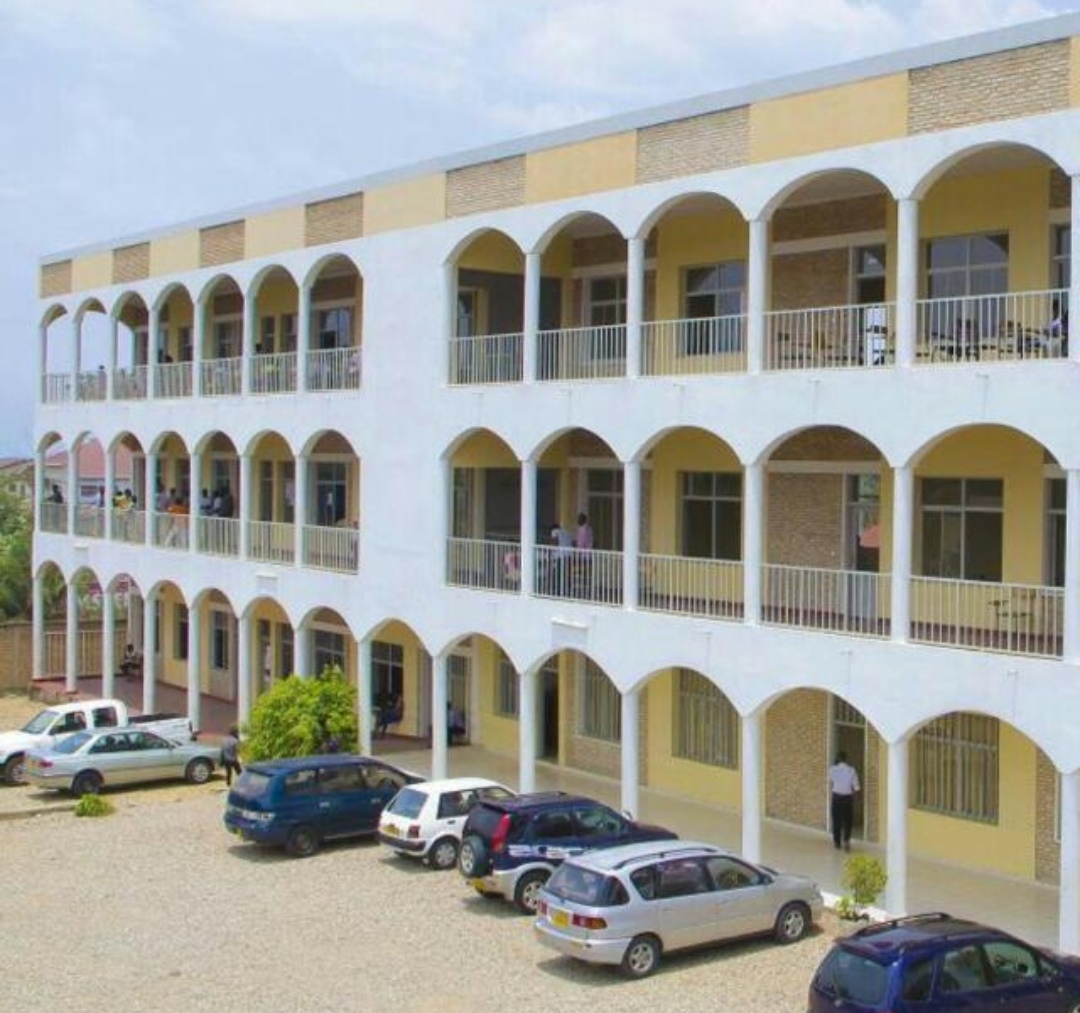 Université lumière de Bujumbura Sciences infirmières BAC 2 