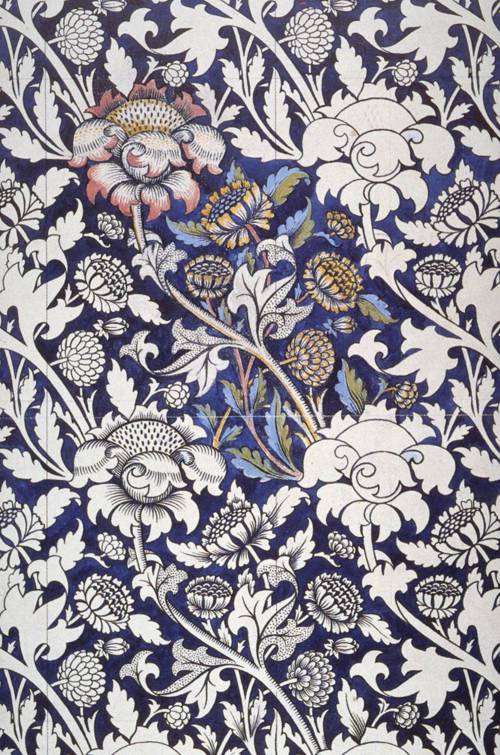 The Aesthetic Impact of Textile Patterns on Fashion Design