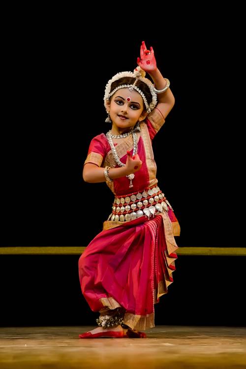 The Influence of Classical Dance Forms in Modern Music Videos