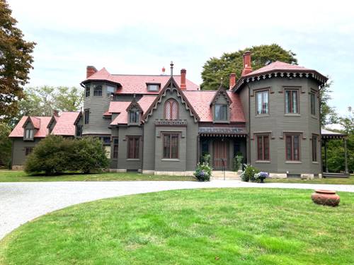 The Influence of Gothic Revival on Modern Residential Architecture