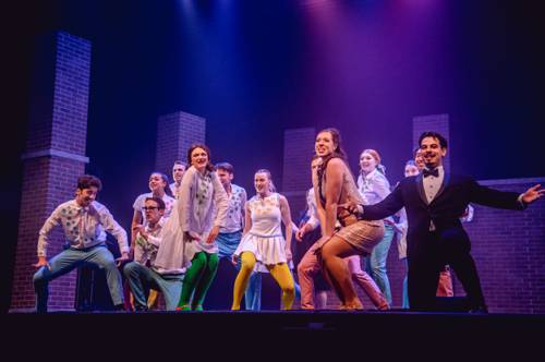The Influence of Jazz Dance Styles on Broadway