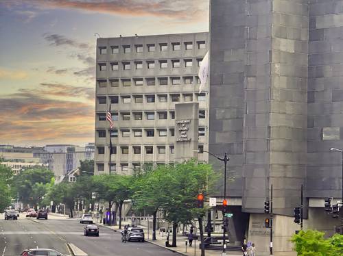 The Influence of Outsider Architecture on Urban Development