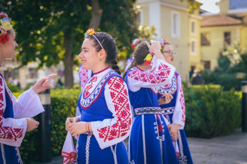 The Role of Modern Folk Tales in Cultural Preservation