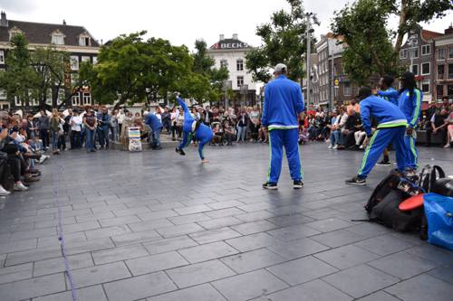 The Role of Urban Spaces in Street Performance Evolution